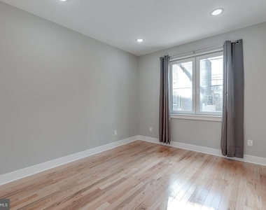 2113 W Master Street - Photo Thumbnail 5