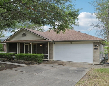 1300 Leah Ln - Photo Thumbnail 1