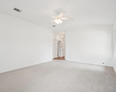 1300 Leah Ln - Photo Thumbnail 30