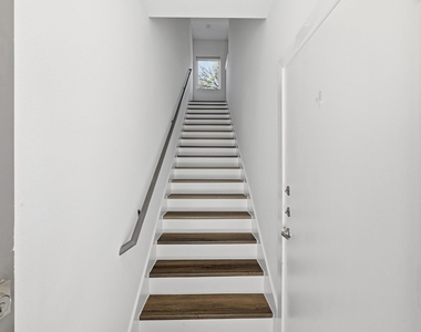 5924 S Congress Ave - Photo Thumbnail 23