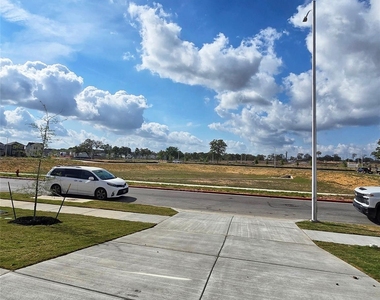 352 San Juan Trl - Photo Thumbnail 2