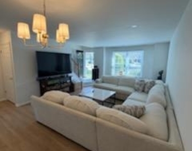 52 Stockton Court - Photo Thumbnail 6