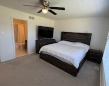 52 Stockton Court - Photo Thumbnail 24