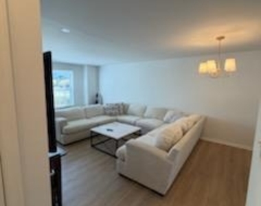 52 Stockton Court - Photo Thumbnail 1