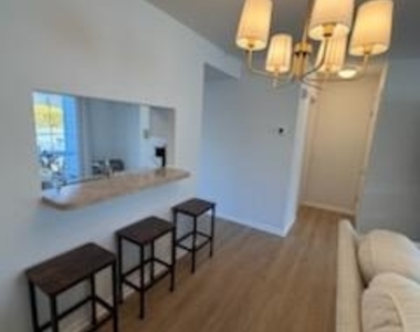 52 Stockton Court - Photo Thumbnail 5