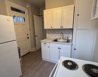 1710 Perkiomen Avenue - Photo Thumbnail 6