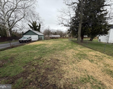 190 7th Street - Photo Thumbnail 14