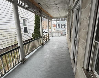 190 7th Street - Photo Thumbnail 13