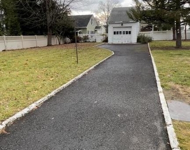 105 Breslin Avenue - Photo Thumbnail 1