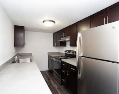 8033 Gessner Dr - Photo Thumbnail 2