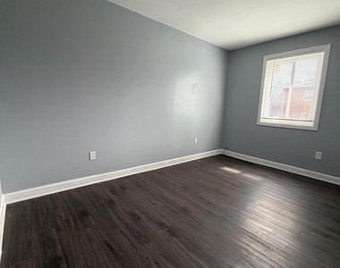 924 7th Street - Photo Thumbnail 15