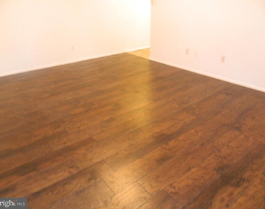 7925 Coriander Drive - Photo Thumbnail 11