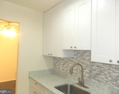7925 Coriander Drive - Photo Thumbnail 17