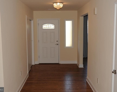 16632 Alden Avenue - Photo Thumbnail 7