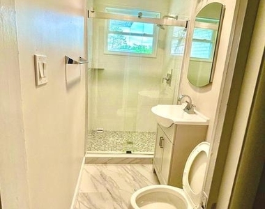 5319 Pooks Hill Road - Photo Thumbnail 24