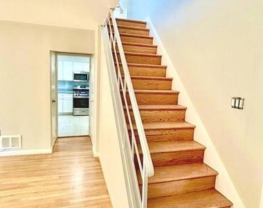 5319 Pooks Hill Road - Photo Thumbnail 35