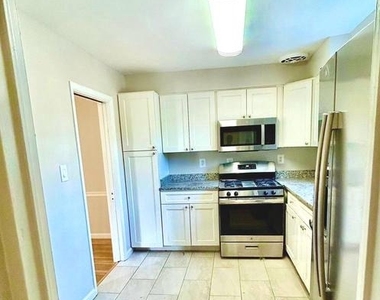 5319 Pooks Hill Road - Photo Thumbnail 15