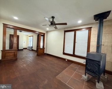 3502 Littlestown Pike - Photo Thumbnail 4