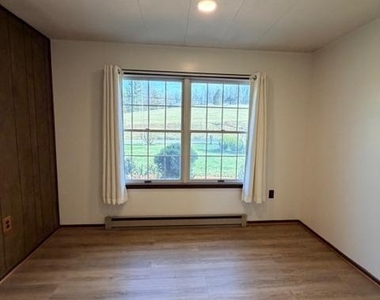 190 Bachman Valley Road - Photo Thumbnail 18