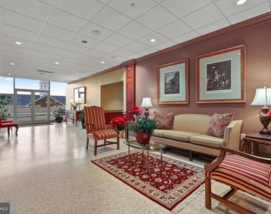 28 Allegheny Avenue - Photo Thumbnail 16