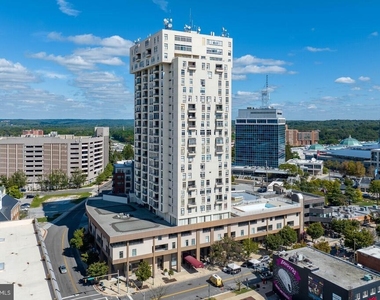 28 Allegheny Avenue - Photo Thumbnail 1