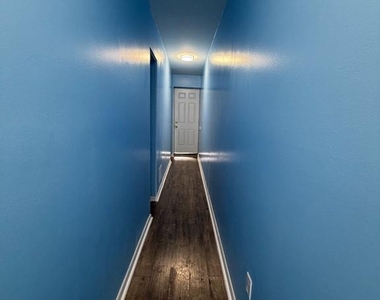 539 Gold Street - Photo Thumbnail 19
