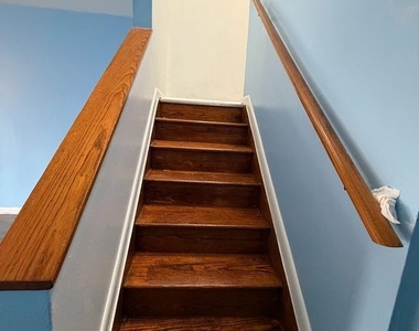 539 Gold Street - Photo Thumbnail 10