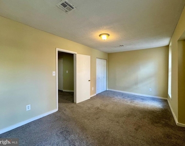 1503 Eutaw Place - Photo Thumbnail 7