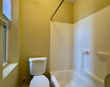 1503 Eutaw Place - Photo Thumbnail 4