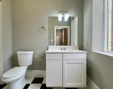 7 W Mulberry Street - Photo Thumbnail 17