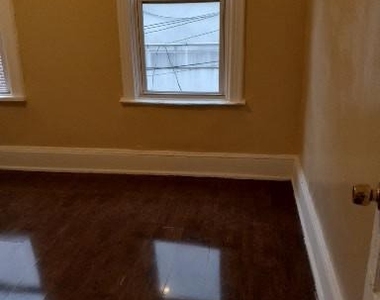 1841 North Capitol Street Ne - Photo Thumbnail 7
