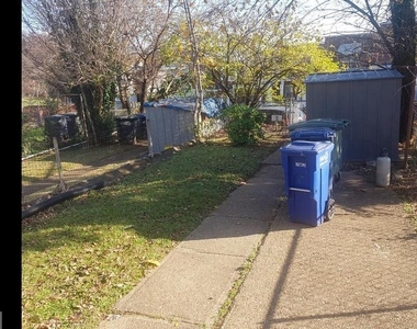 1143 19th Street Ne - Photo Thumbnail 5