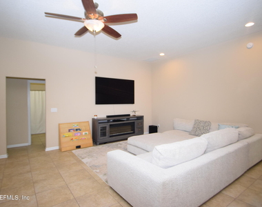 12593 Itani Way - Photo Thumbnail 17