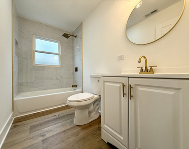 14916 Langley Avenue - Photo Thumbnail 21