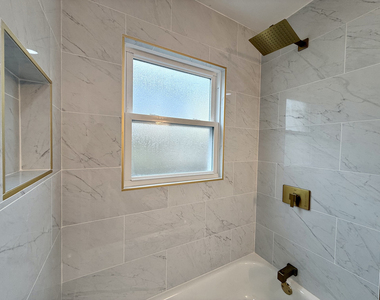 14916 Langley Avenue - Photo Thumbnail 22