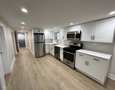 5200 W Winona Street - Photo Thumbnail 2