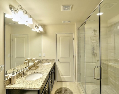1306 Harris Way - Photo Thumbnail 8