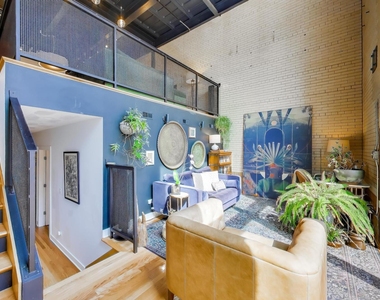 1128 W Ardmore Avenue - Photo Thumbnail 14