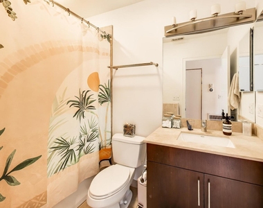 1128 W Ardmore Avenue - Photo Thumbnail 20