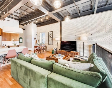 1128 W Ardmore Avenue - Photo Thumbnail 12