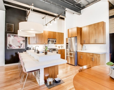 1128 W Ardmore Avenue - Photo Thumbnail 5