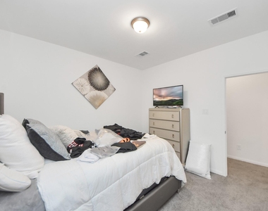 9447 Klein Lane - Photo Thumbnail 32