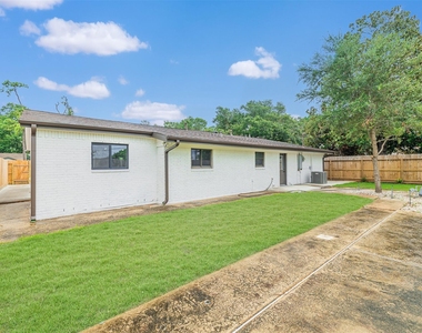 10055 Larston Street - Photo Thumbnail 23