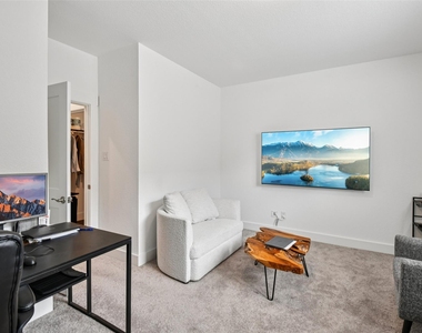 4806 Sand Clouds Drive - Photo Thumbnail 39