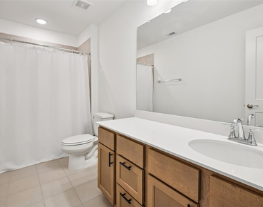4806 Sand Clouds Drive - Photo Thumbnail 34