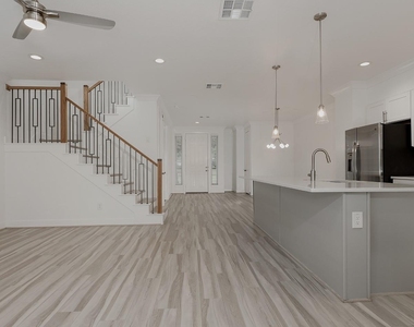 154 Kendrick Pines Boulevard - Photo Thumbnail 5