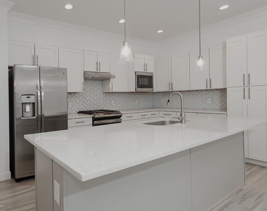 154 Kendrick Pines Boulevard - Photo Thumbnail 11