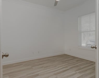 154 Kendrick Pines Boulevard - Photo Thumbnail 16