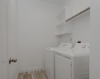 154 Kendrick Pines Boulevard - Photo Thumbnail 21