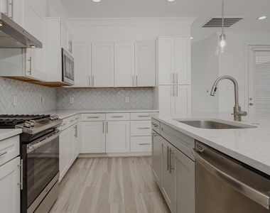 154 Kendrick Pines Boulevard - Photo Thumbnail 13